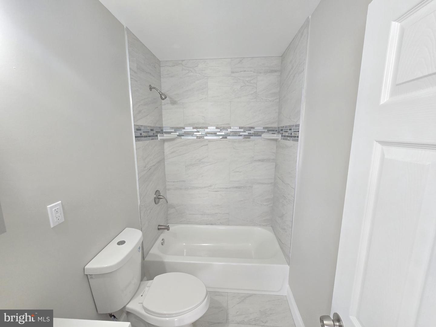 336 Whitridge Ave Property Photo 17