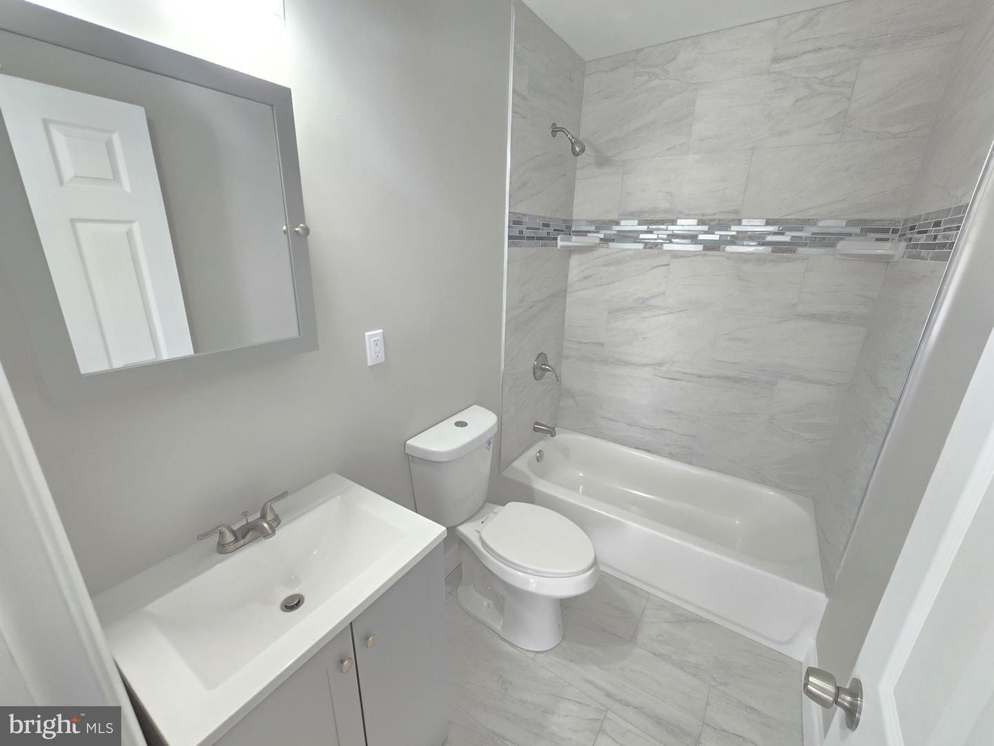 336 Whitridge Ave Property Photo 18