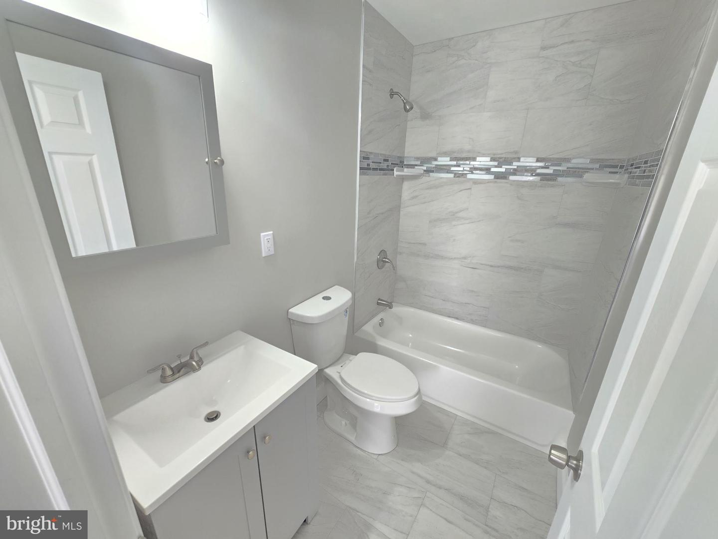 336 Whitridge Ave Property Photo 19