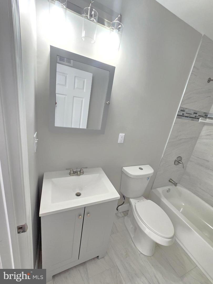 336 Whitridge Ave Property Photo 23