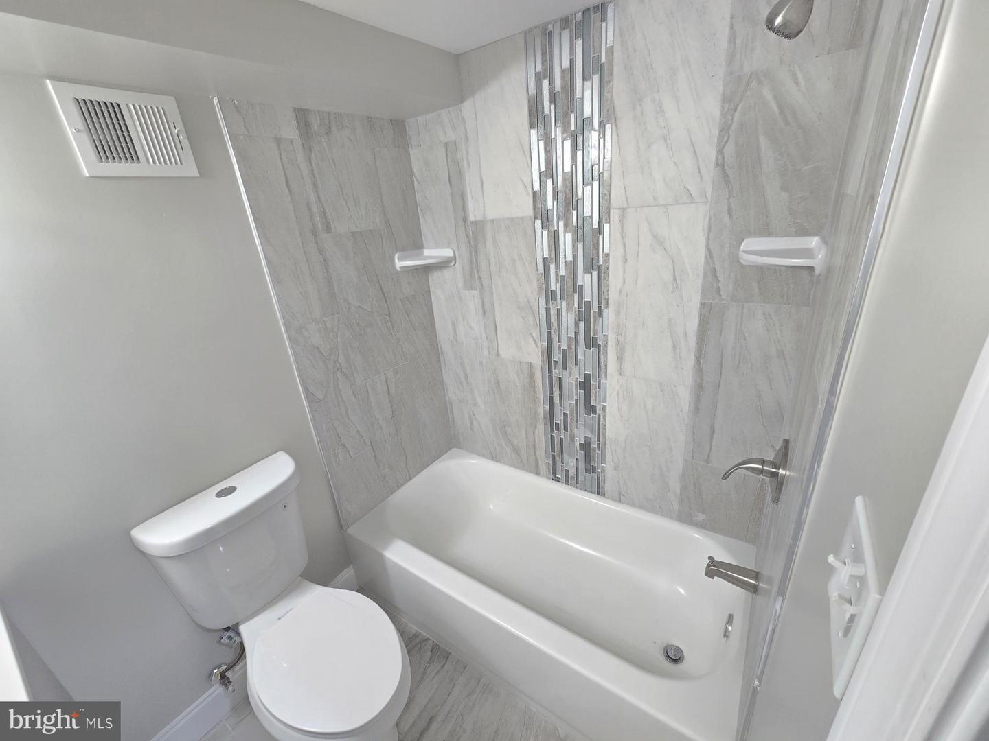 336 Whitridge Ave Property Photo 24