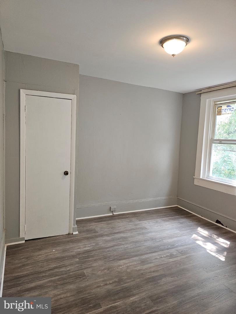 3026 Chelsea Ter Property Photo 16
