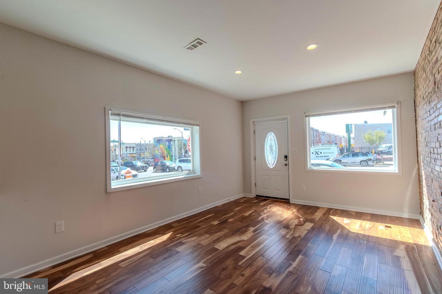 2608 E Fayette St #unit 1 Property Photo 8