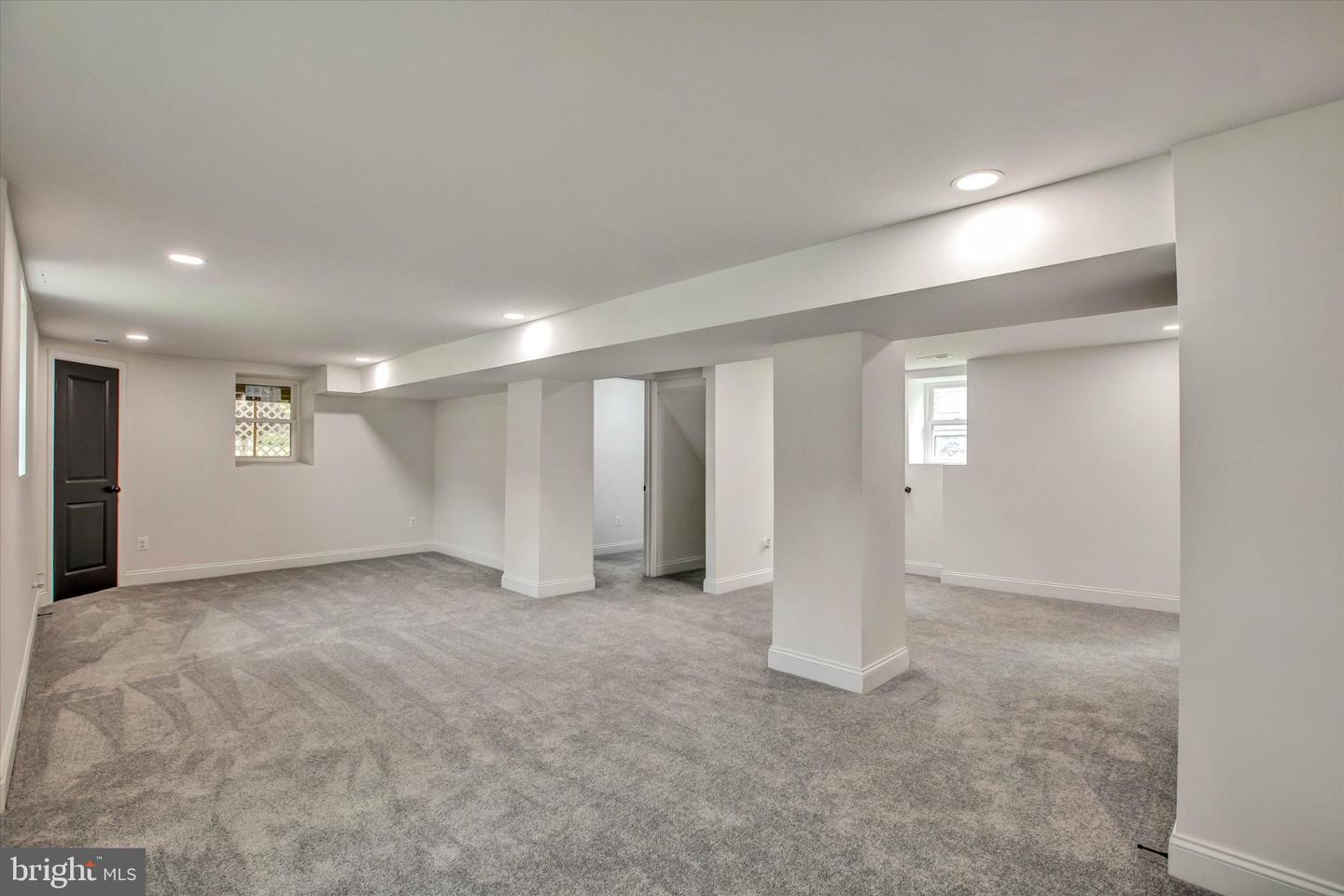 4313 Maine Ave Property Photo 42