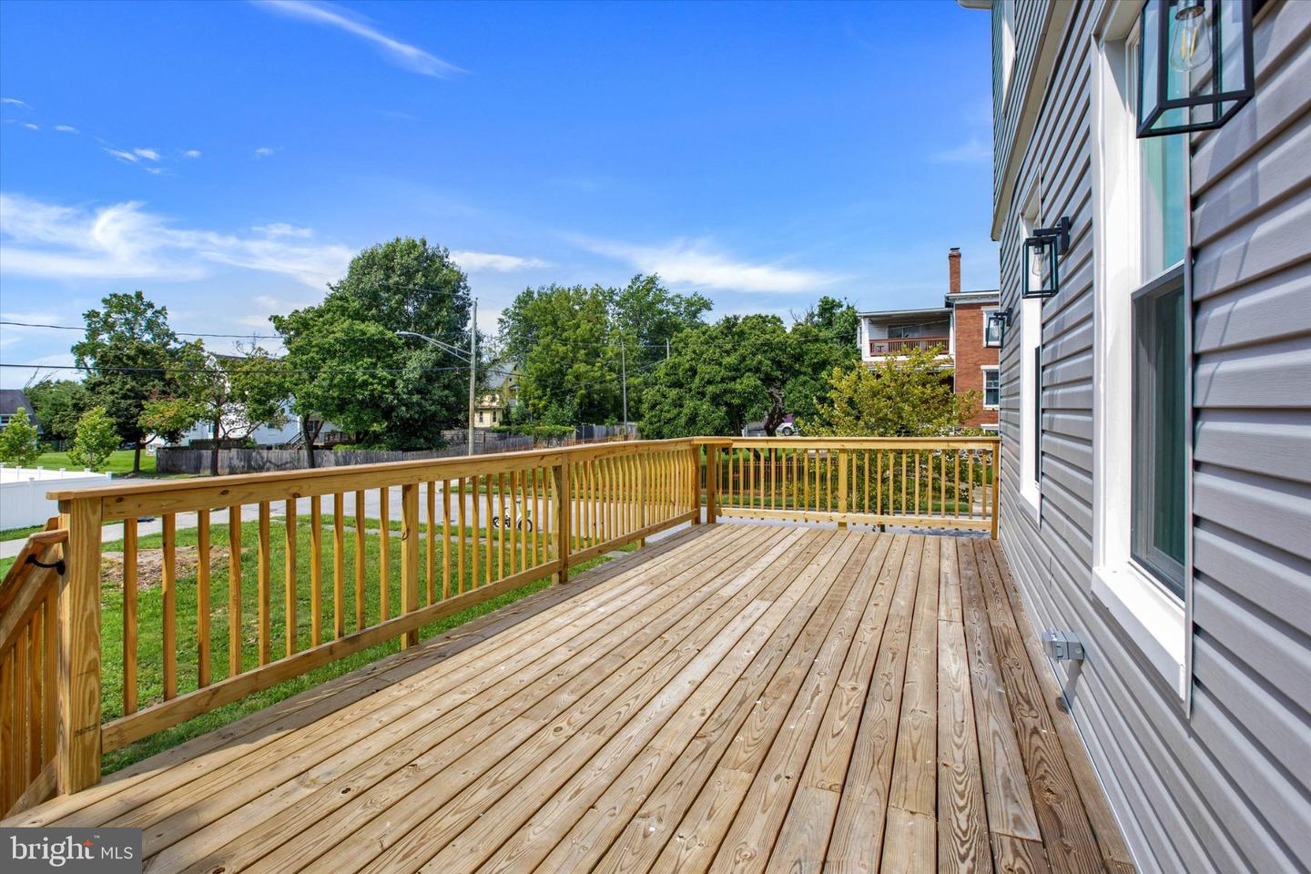 4313 Maine Ave Property Photo 49