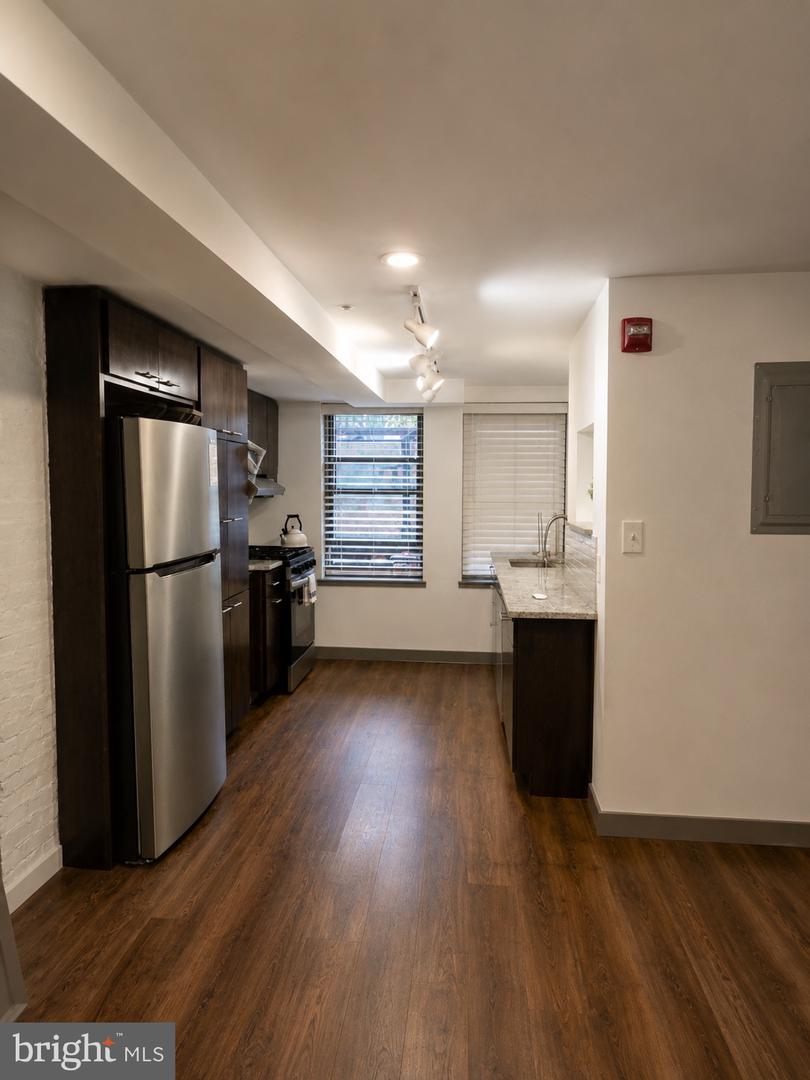1010 N Calvert St #b Property Photo 10
