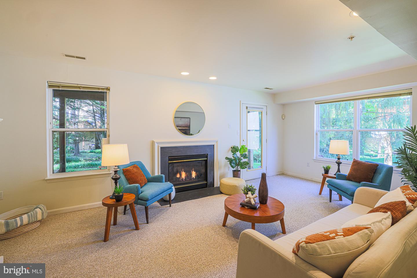 5212 Tabard Ct Property Photo 6