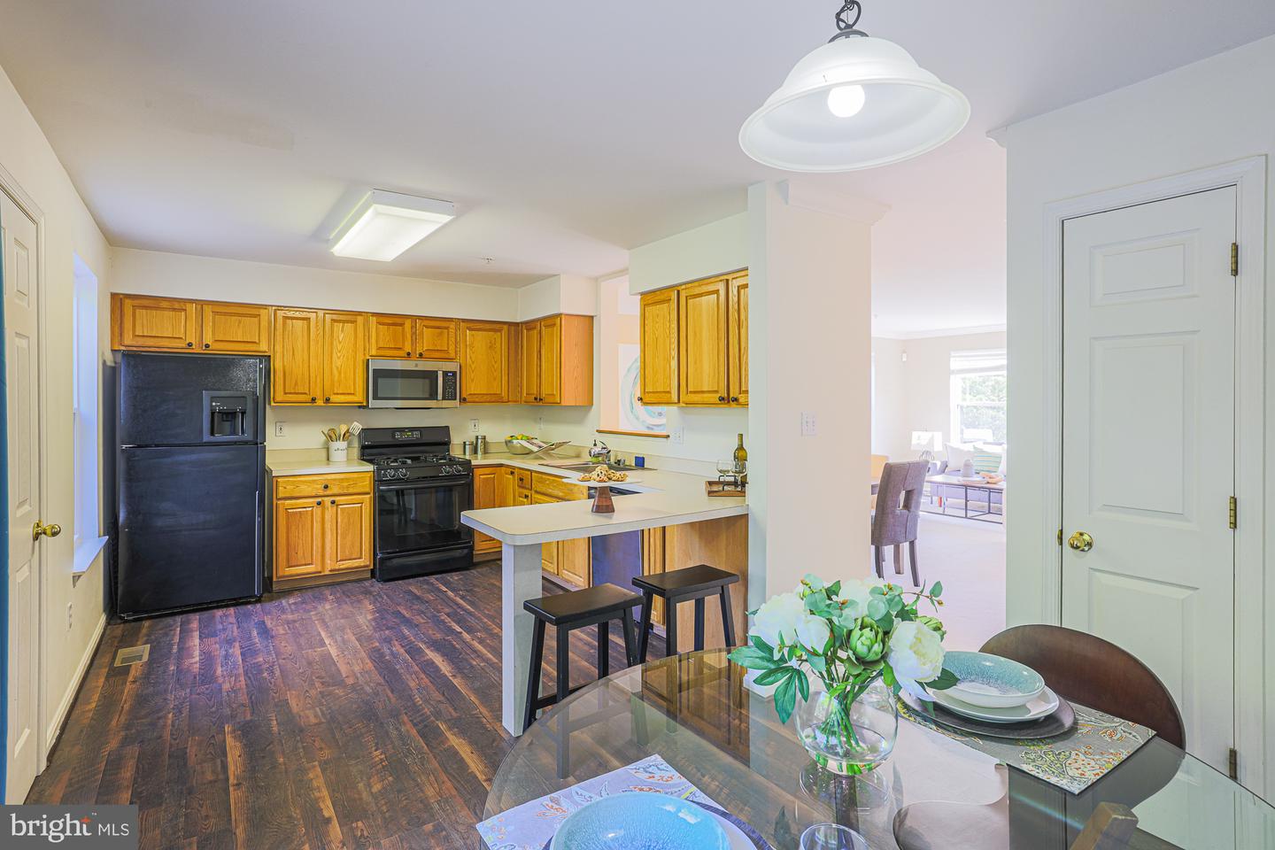 5212 Tabard Ct Property Photo 25