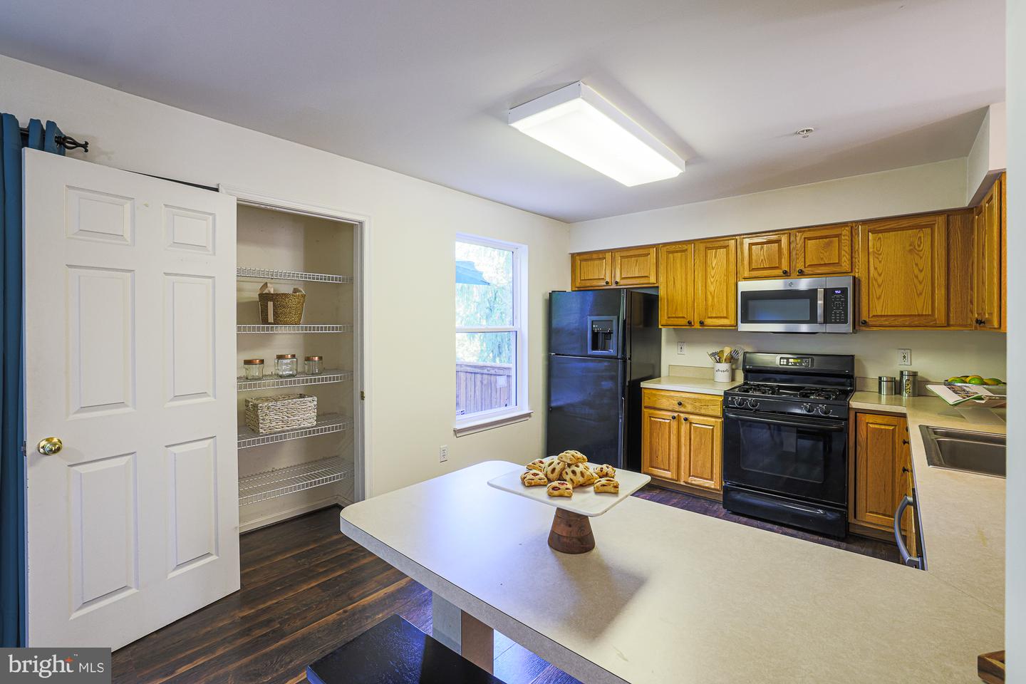 5212 Tabard Ct Property Photo 27