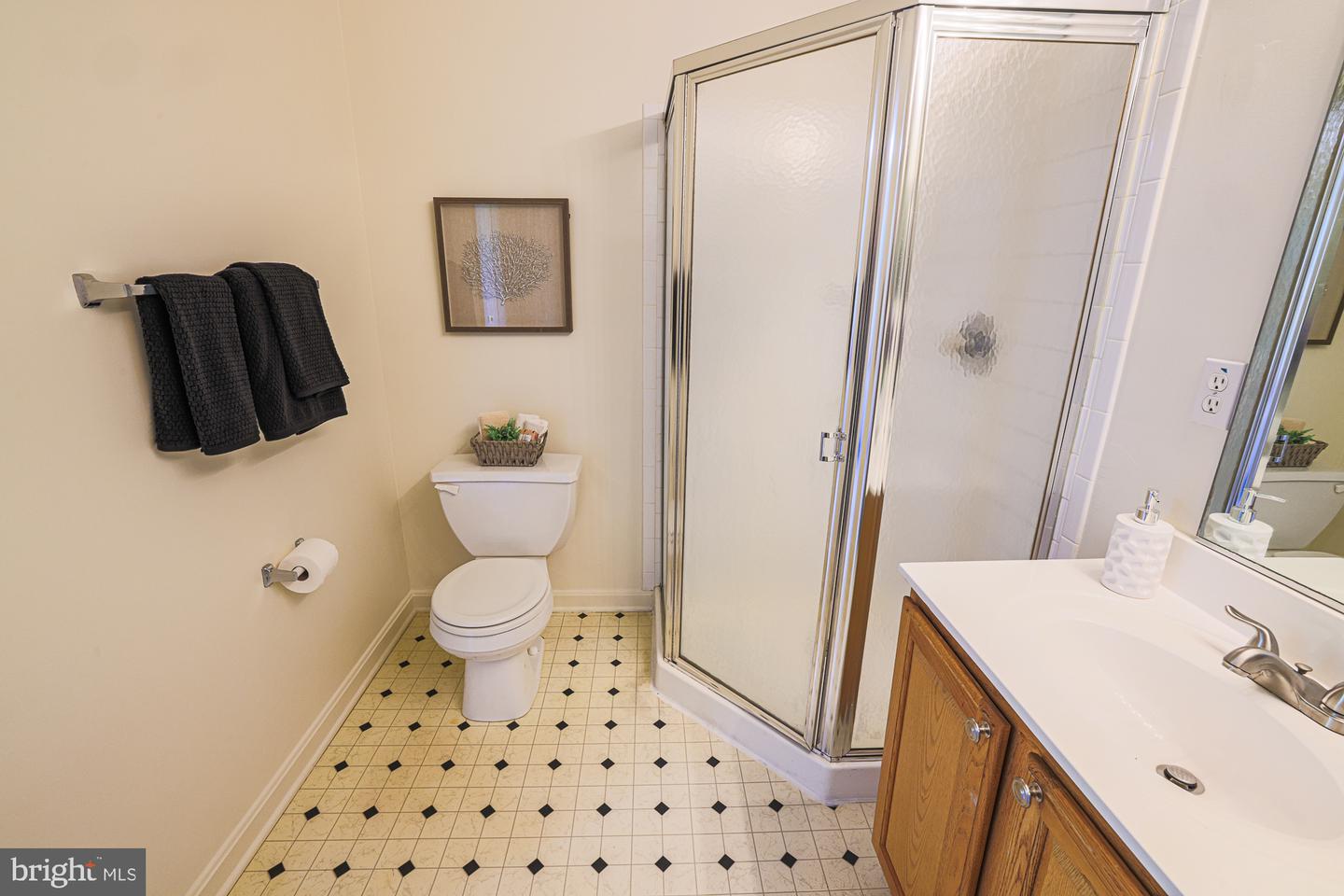5212 Tabard Ct Property Photo 39