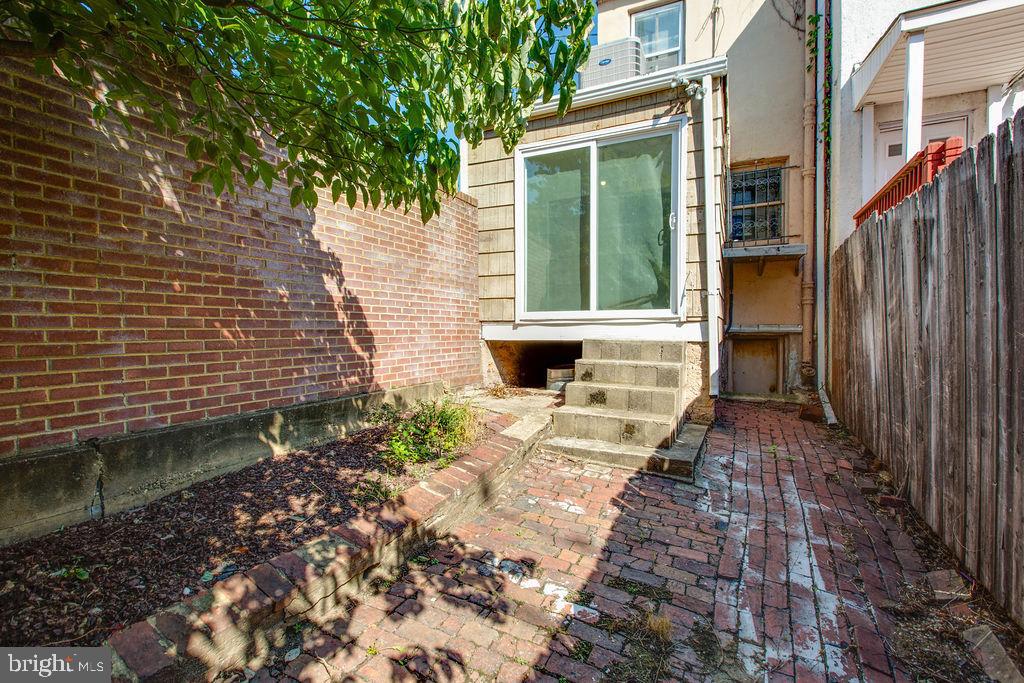 761 Ramsay St Property Photo 16