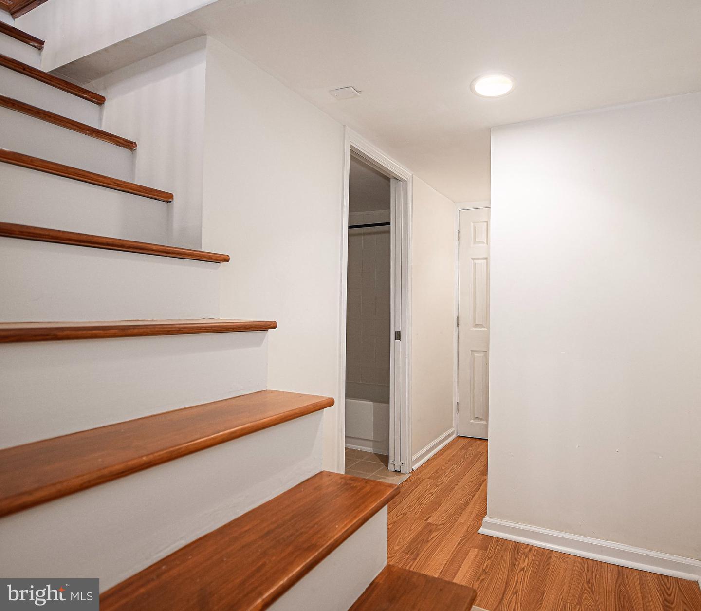 1733 Olive St Property Photo 23