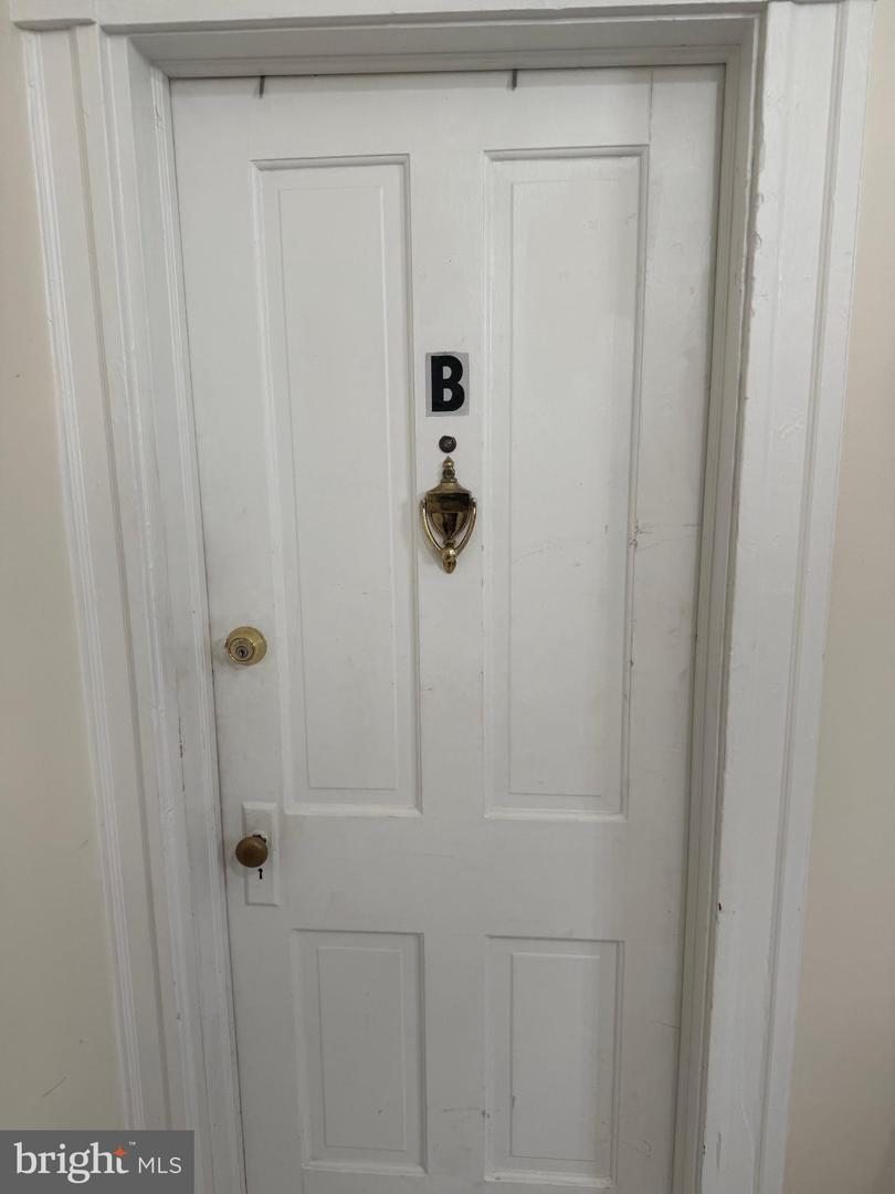 6408 Brook Ave #b Property Photo 9