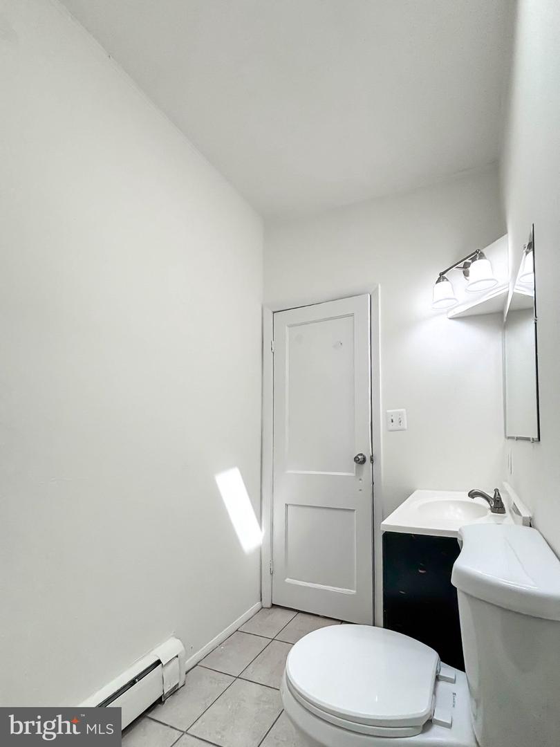 2838 Pelham Ave Property Photo 31