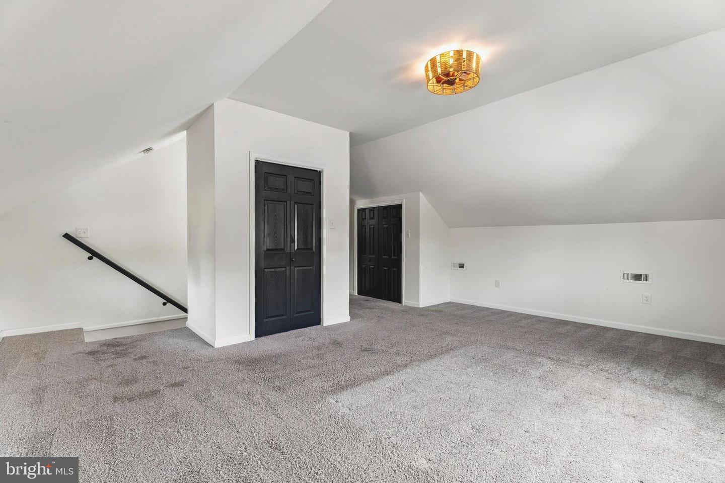 3812 Hamilton Ave Property Photo 17