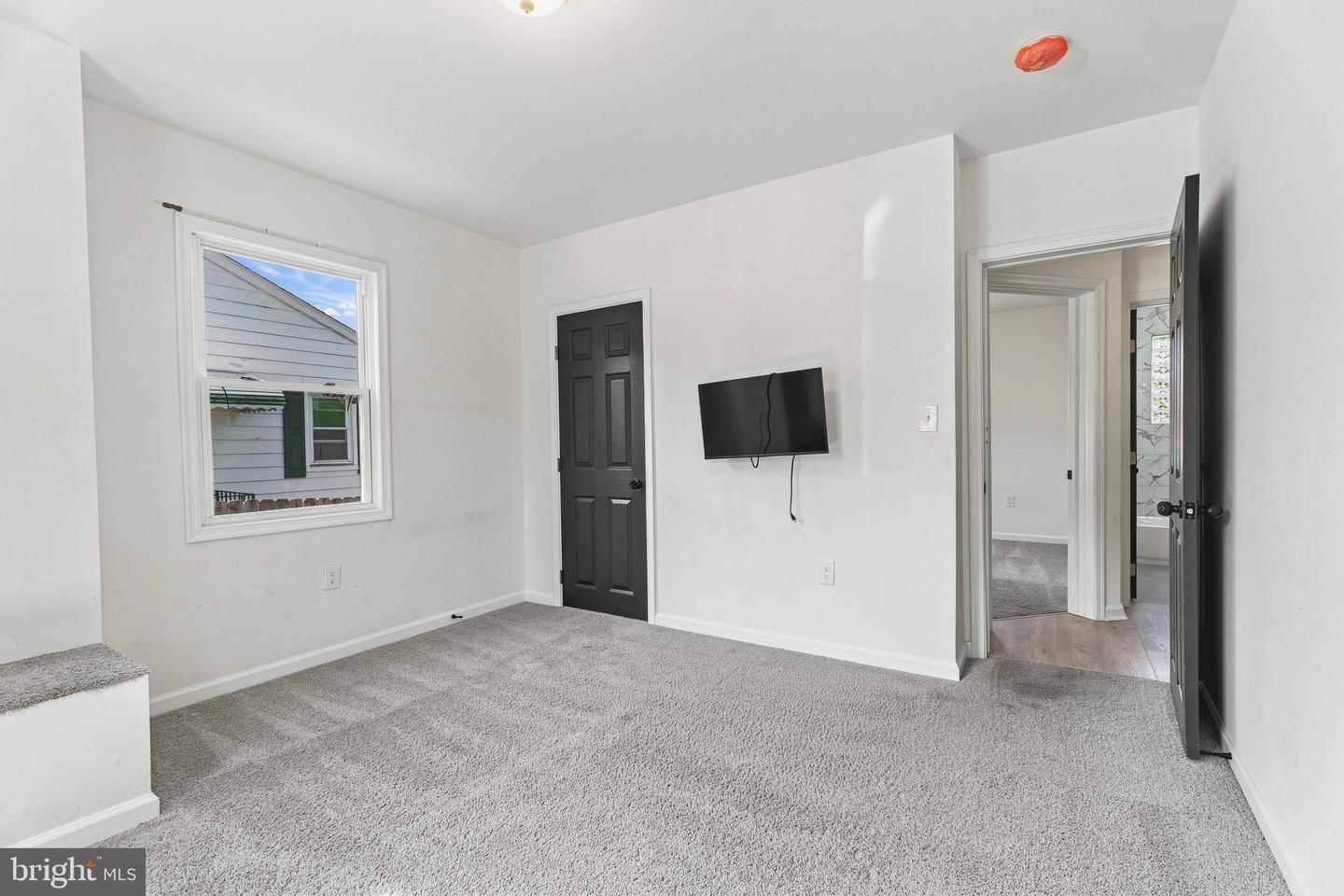 3812 Hamilton Ave Property Photo 29