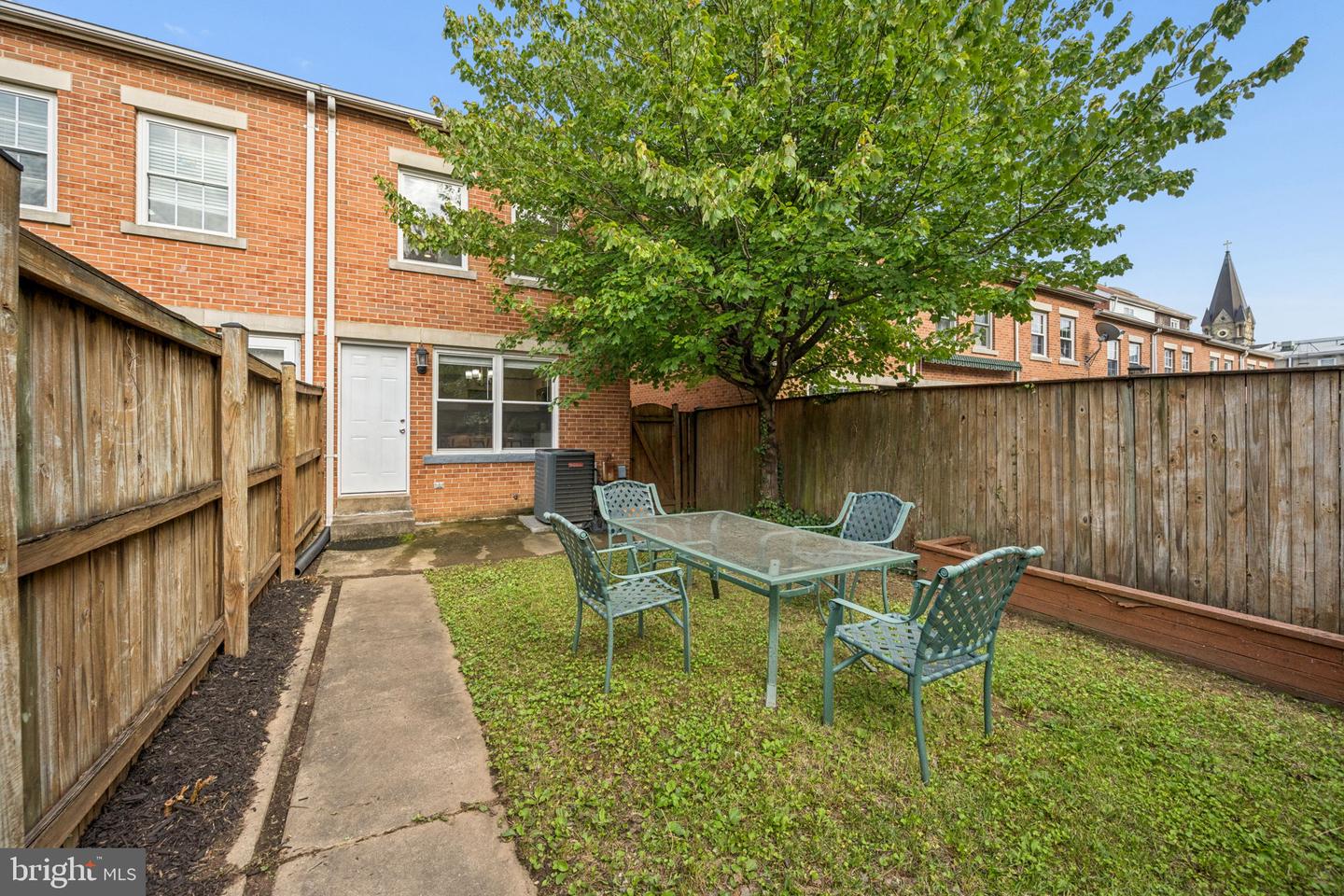 16 N Wolfe St Property Photo 39