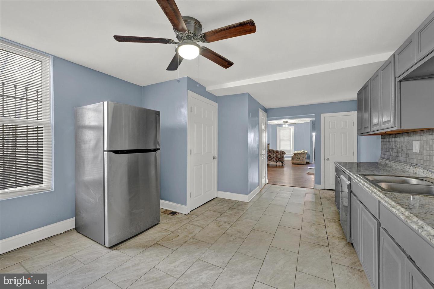 426 N Belnord Ave Property Photo 13
