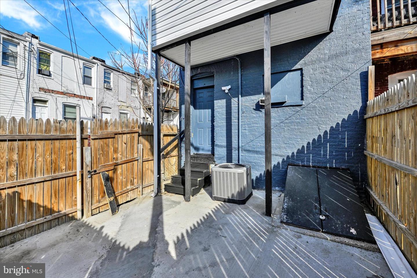 426 N Belnord Ave Property Photo 24