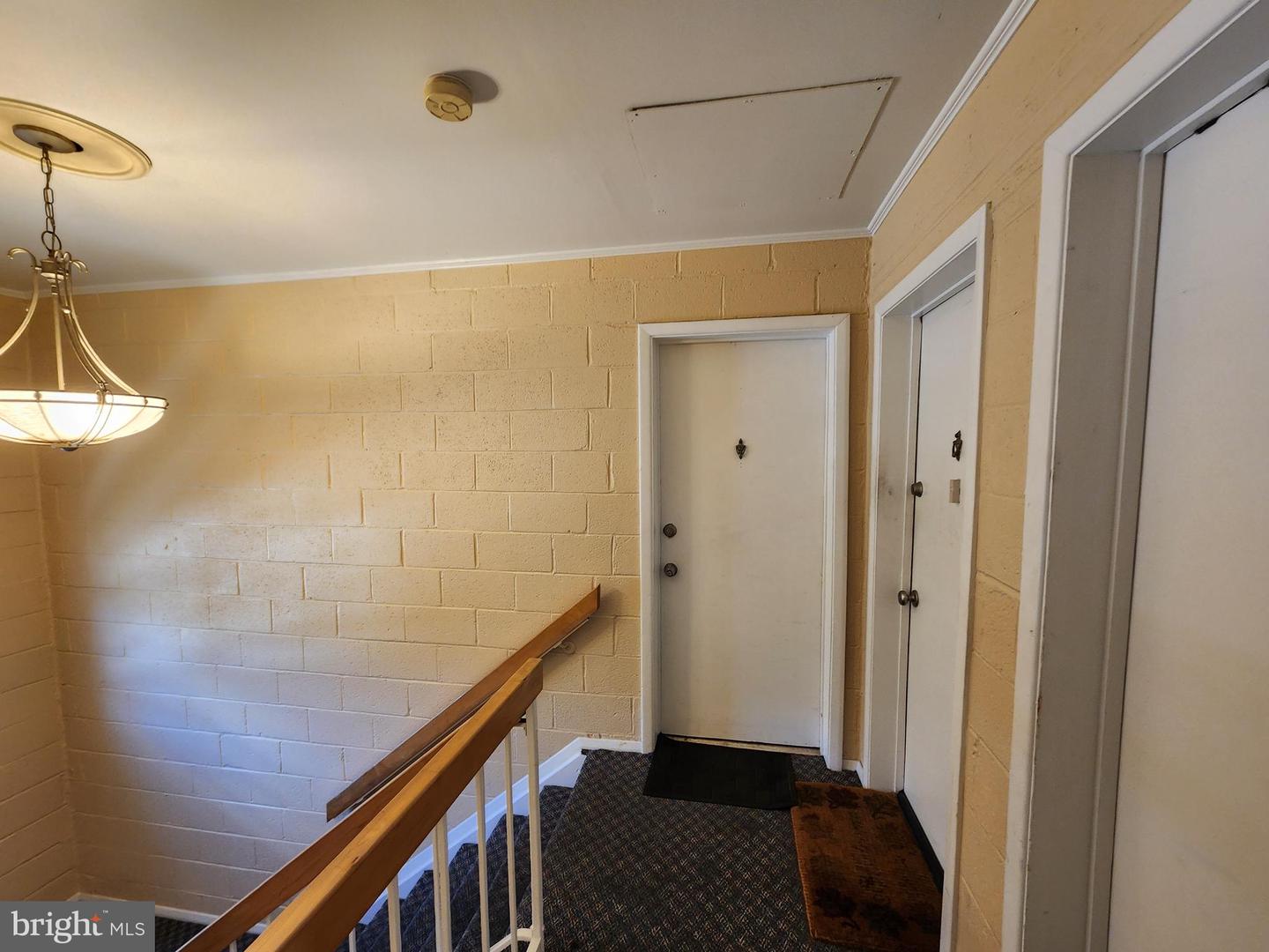 4410 Falls Bridge Dr #h Property Photo 8