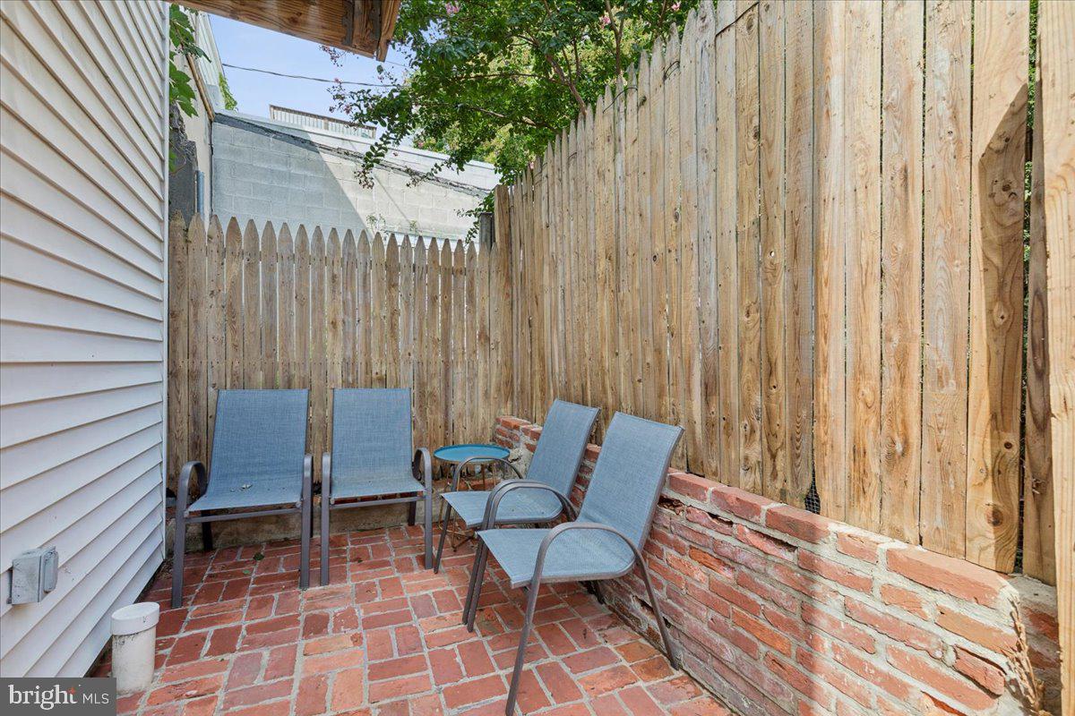 307 S Madeira St Property Photo 31