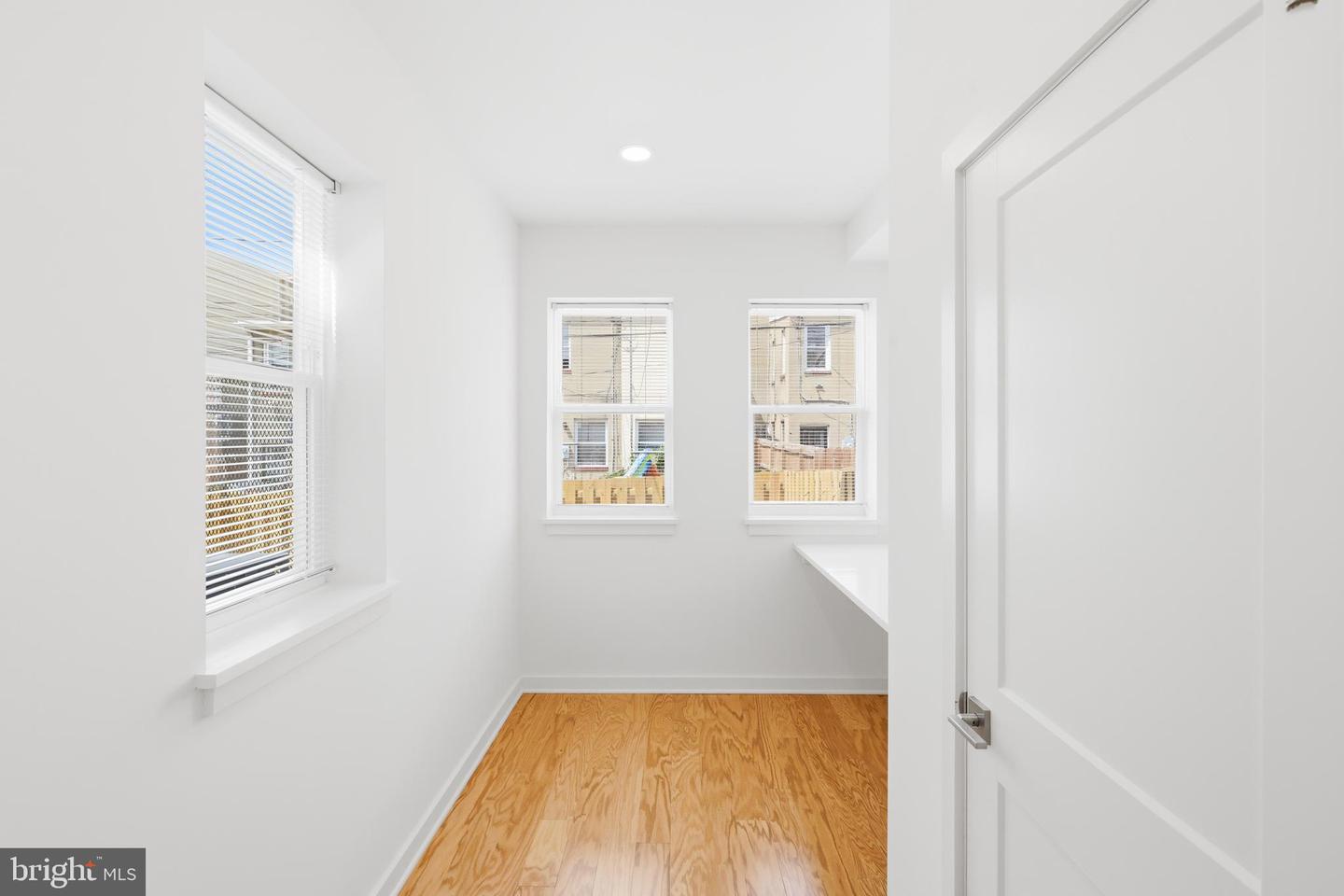 726 Mura St Property Photo 9