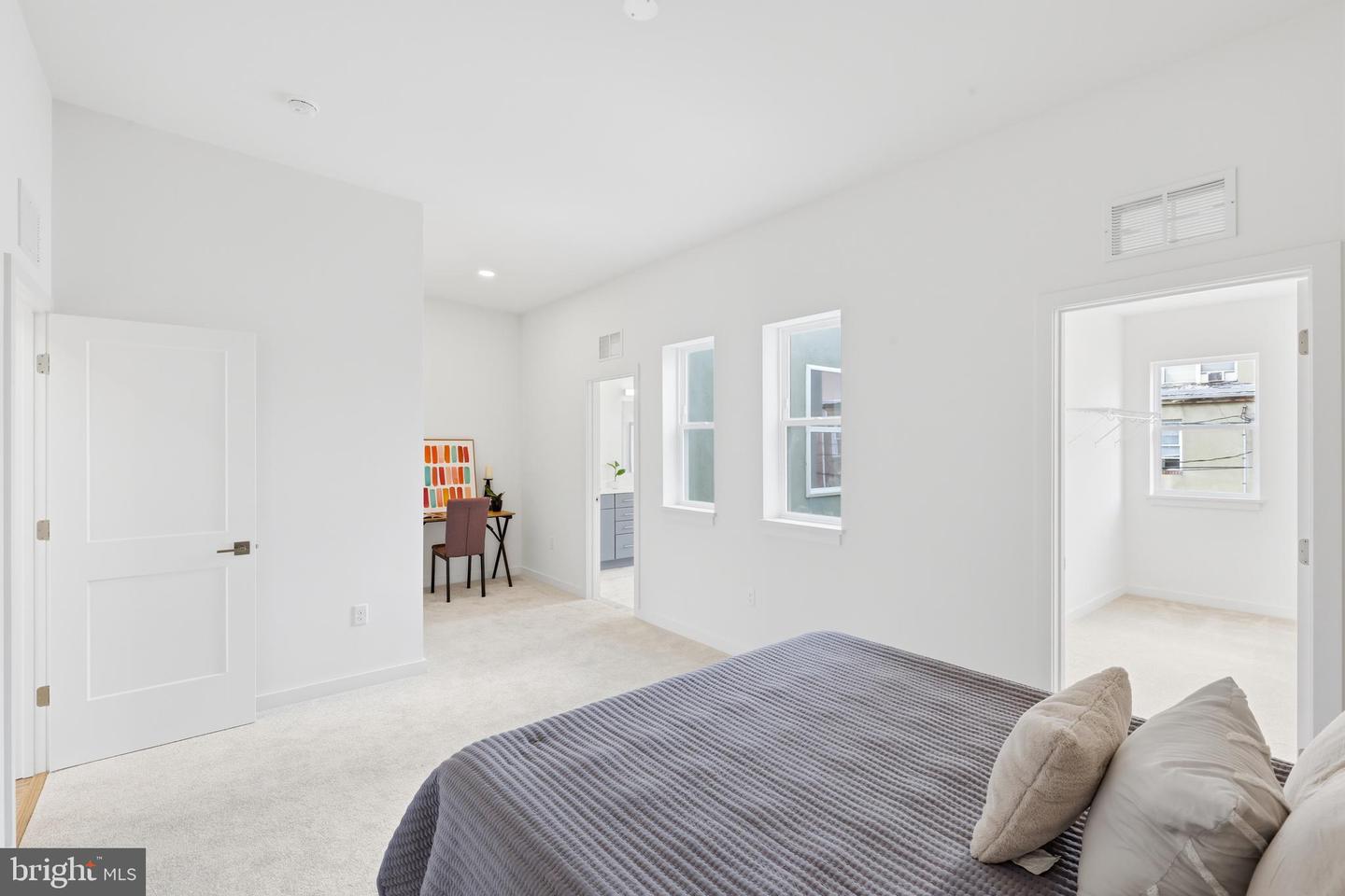 726 Mura St Property Photo 16
