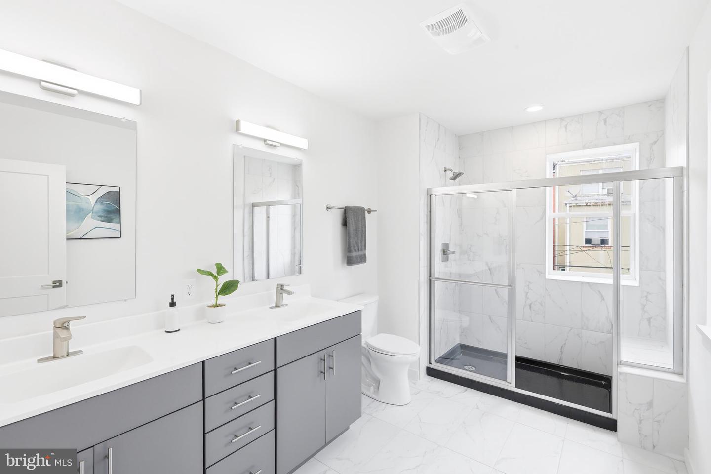 726 Mura St Property Photo 17