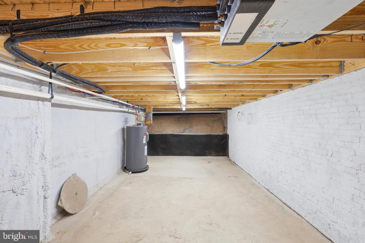 726 Mura St Property Photo 30