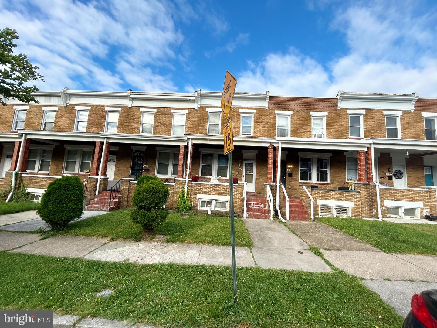 3113 Chesterfield Ave Property Photo 4
