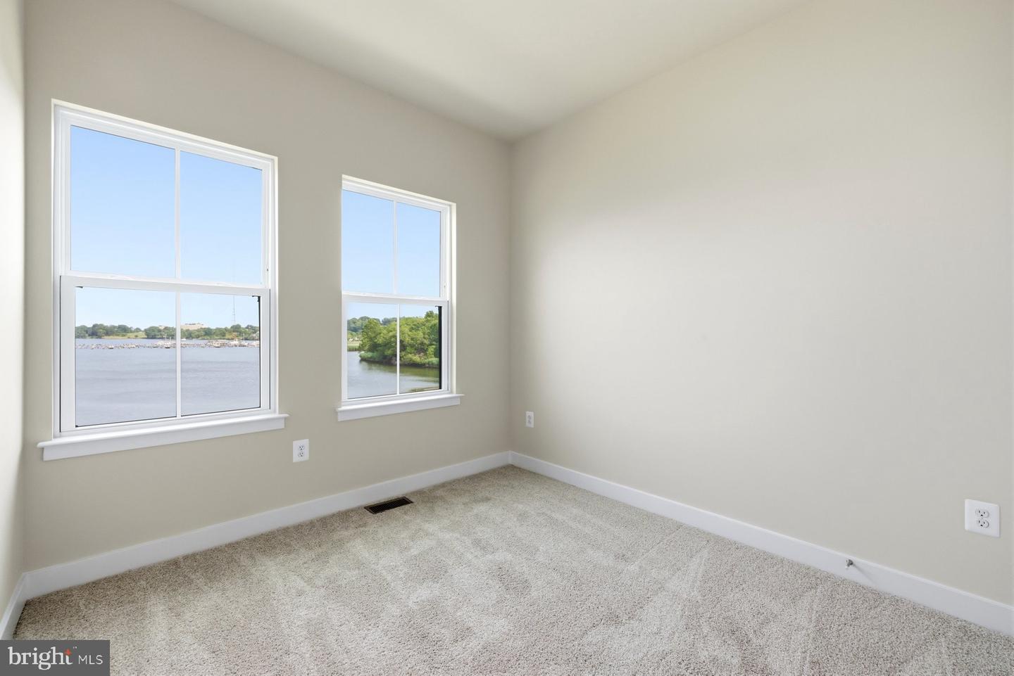 2268 Waterfront Way Property Photo 15