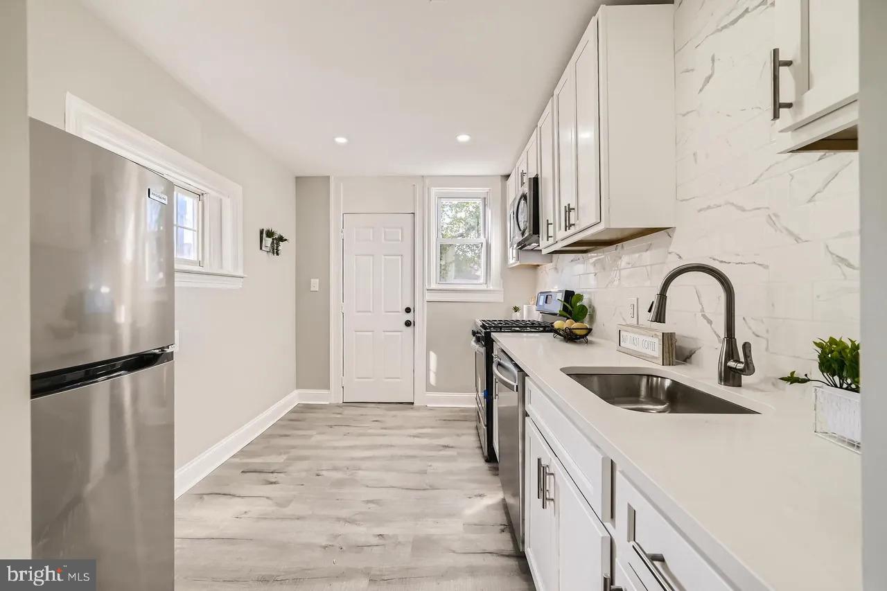 MDBA2228962 Property Photo 10