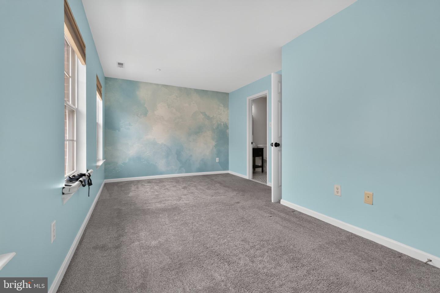 2721 Harris Ln Property Photo 15