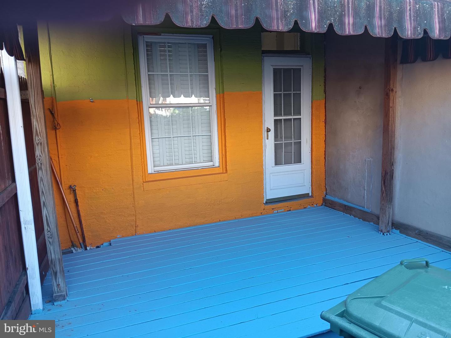 1340 Sargeant St Property Photo 11