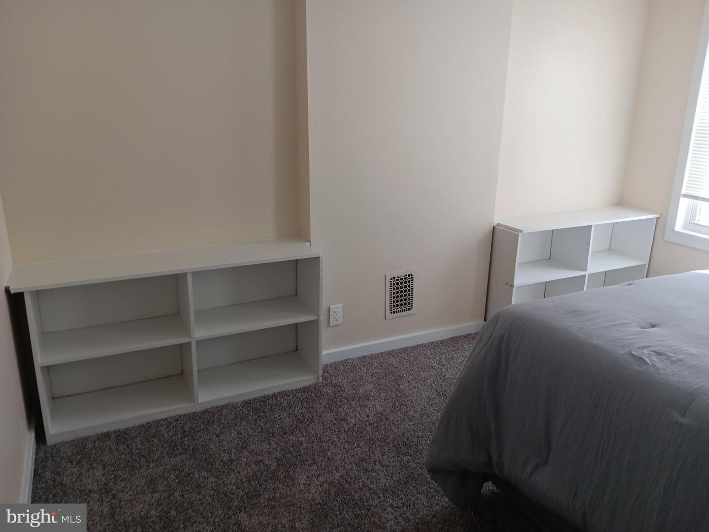 1340 Sargeant St Property Photo 22