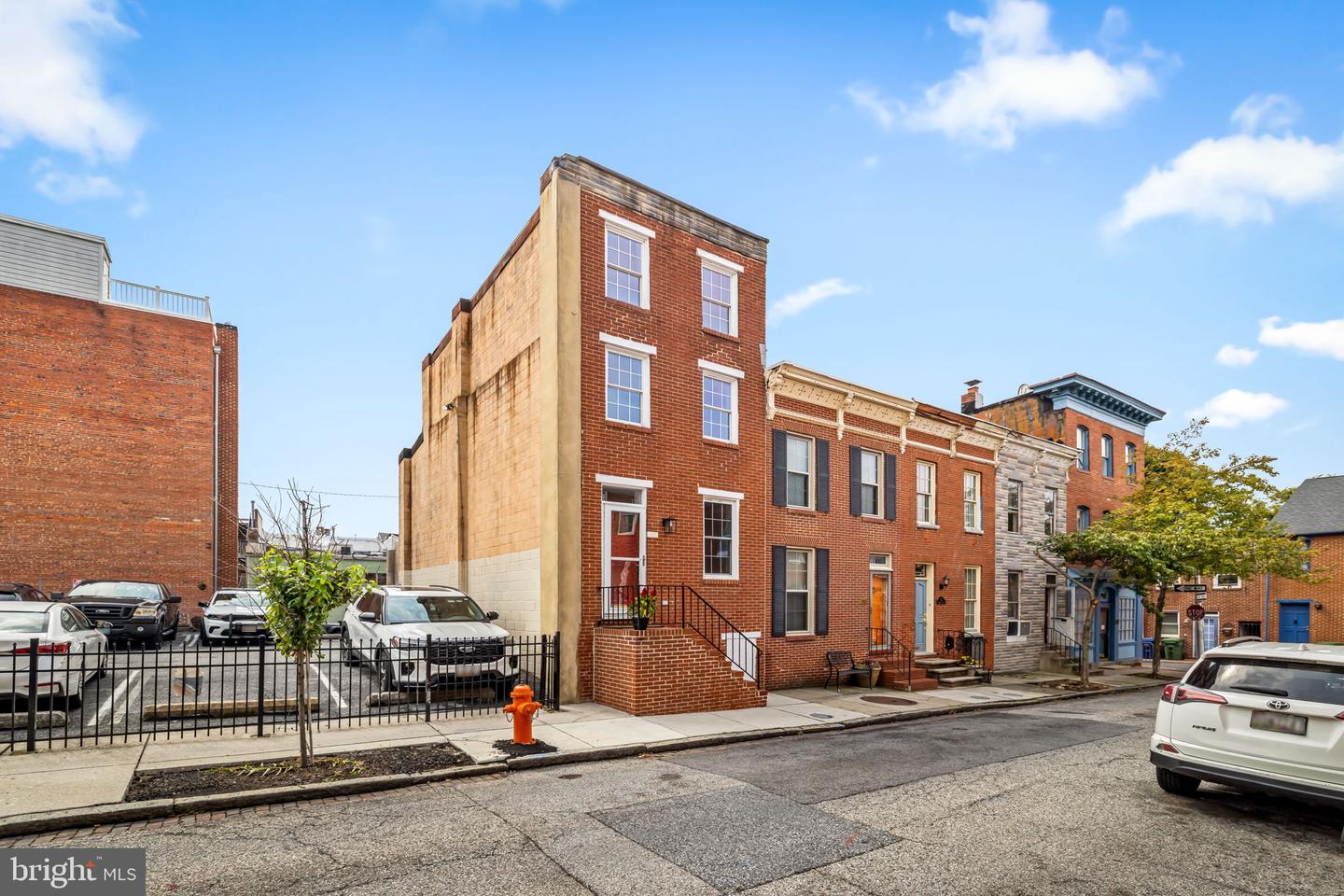 19 Poultney St Property Photo 2