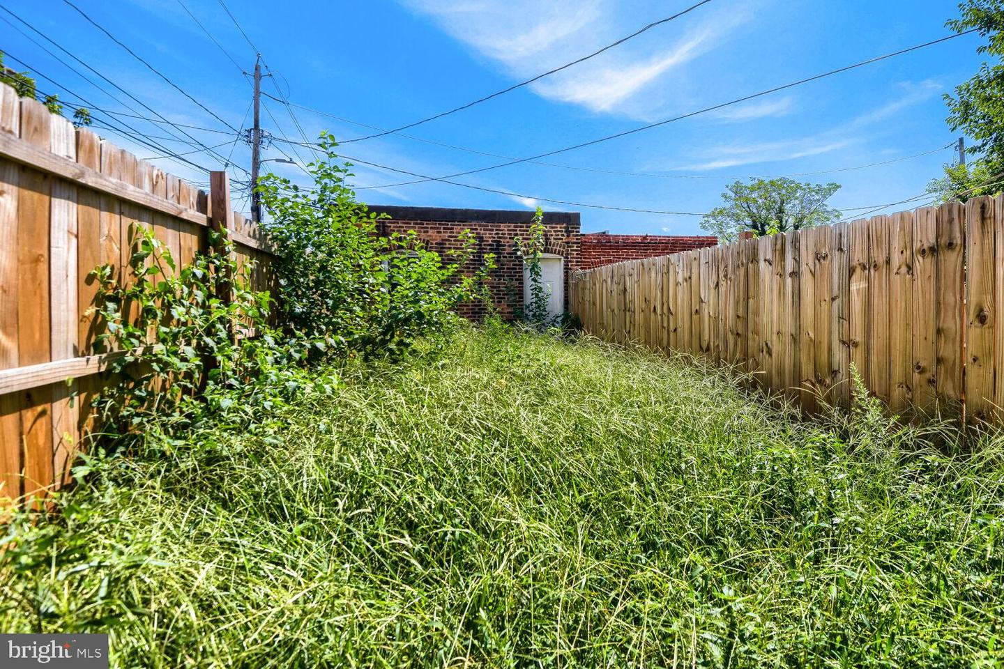 2011 Boone St Property Photo 27