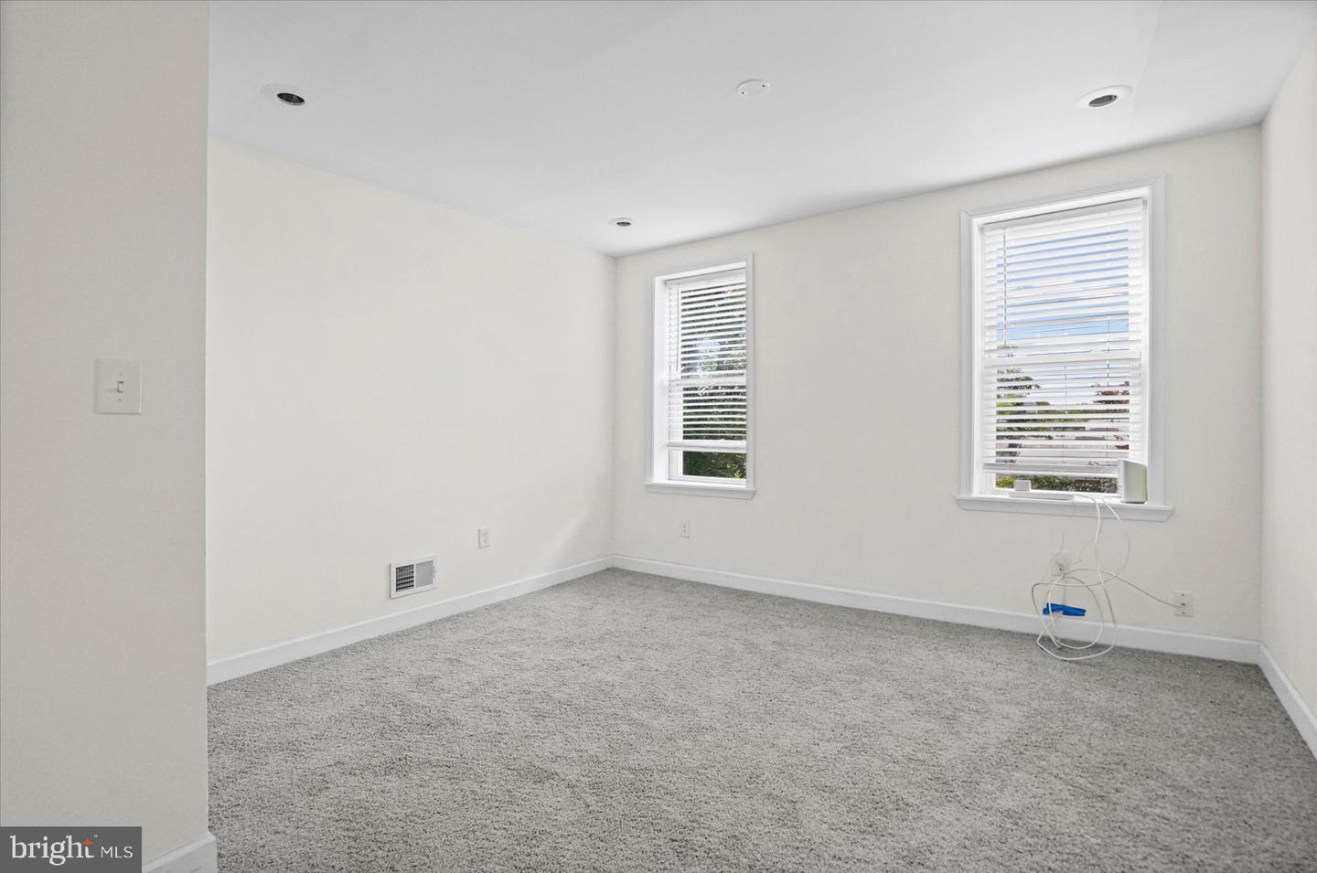 609 Mckewin Ave Property Photo 18