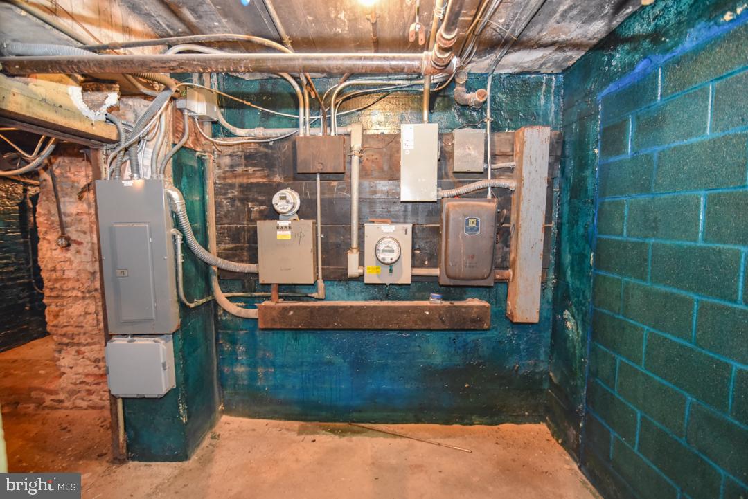 5433 Harford Rd Property Photo 38
