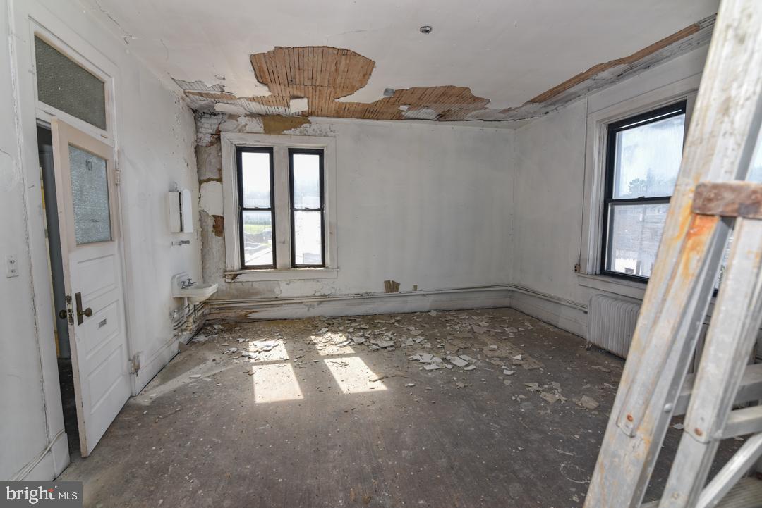 5433 Harford Rd Property Photo 55