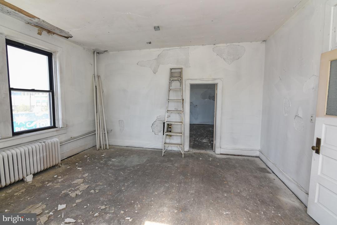5433 Harford Rd Property Photo 56