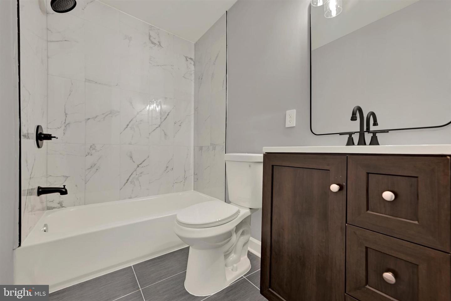 618 Chestnut Hill Ave #2b Property Photo 9