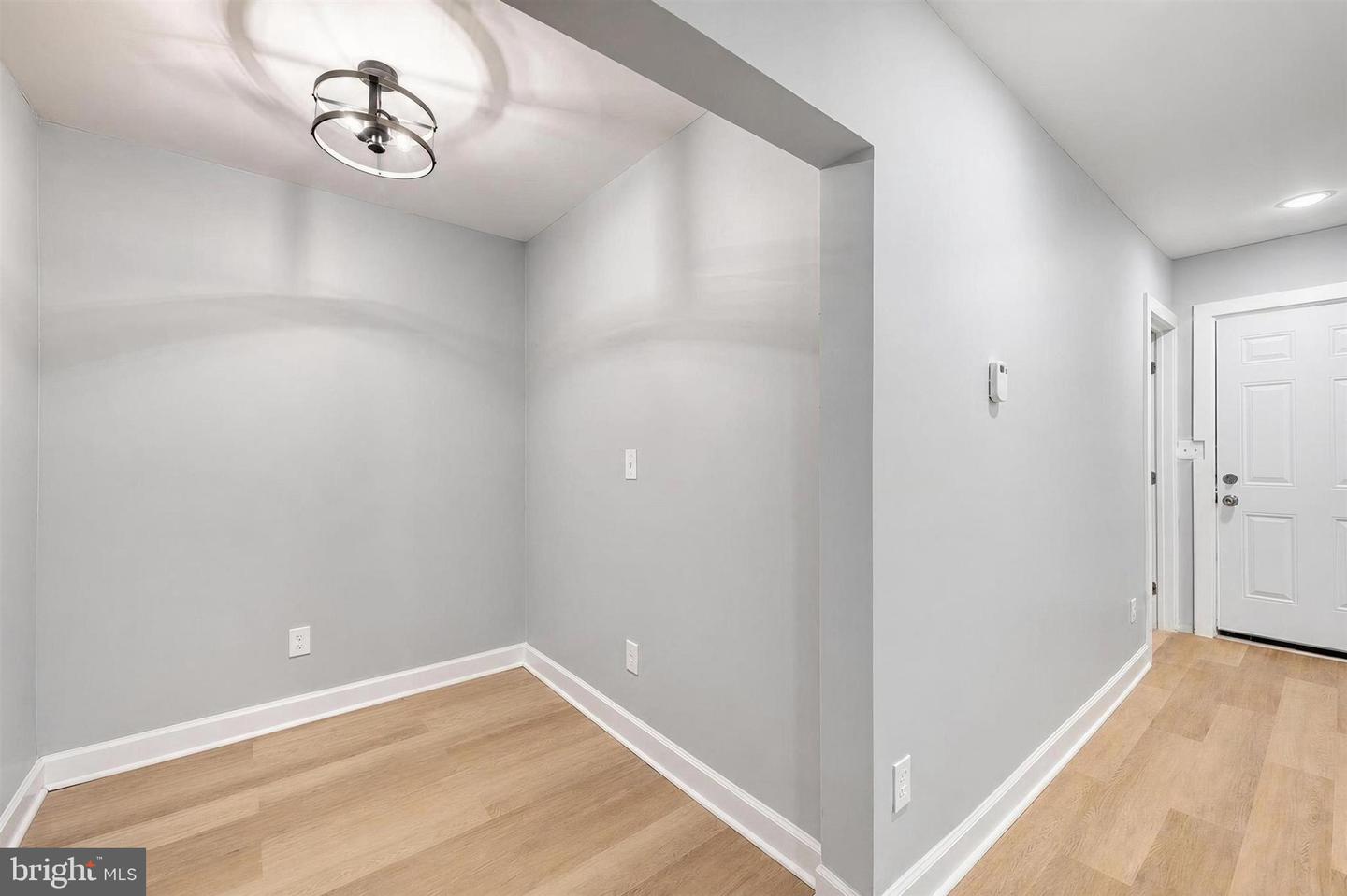 618 Chestnut Hill Ave #2b Property Photo 11