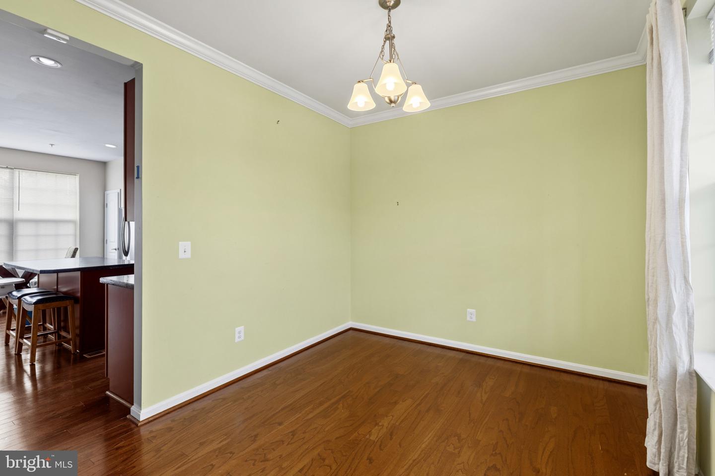 4400 Scarlet Oak Ln Property Photo 7