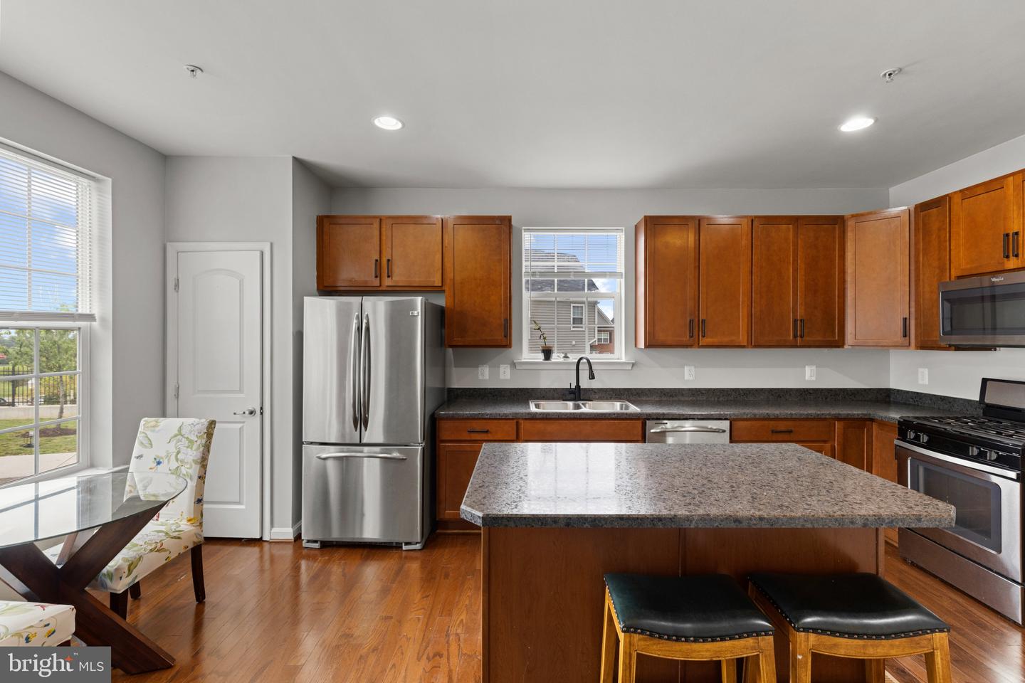 4400 Scarlet Oak Ln Property Photo 11