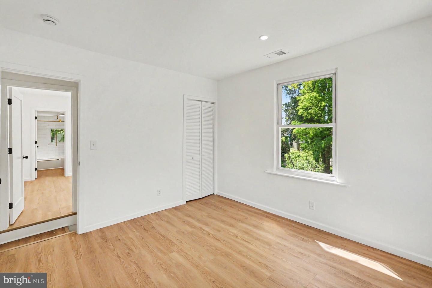3033 Barclay St Property Photo 26