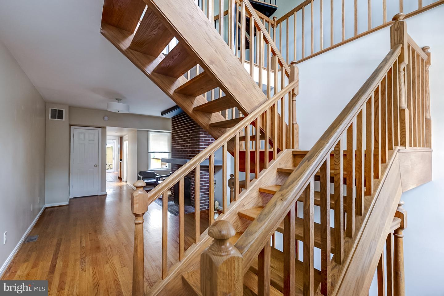 13 E Henrietta St Property Photo 11