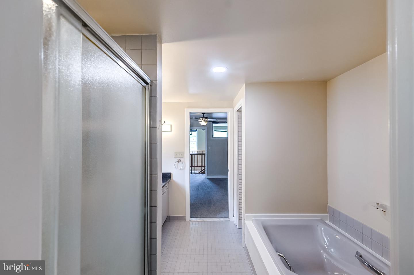 13 E Henrietta St Property Photo 19