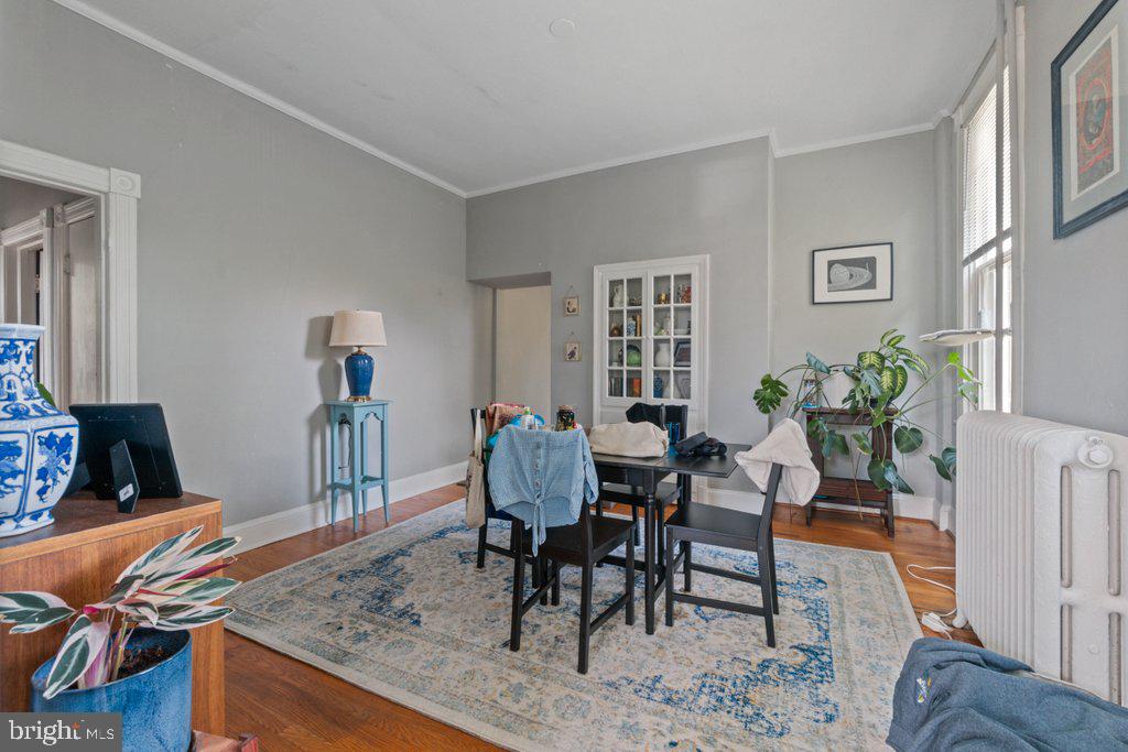 711 Gladstone Ave Property Photo 6