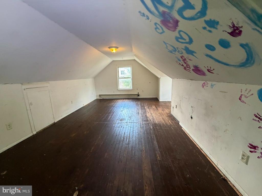 2704 Hamilton Ave Property Photo 26